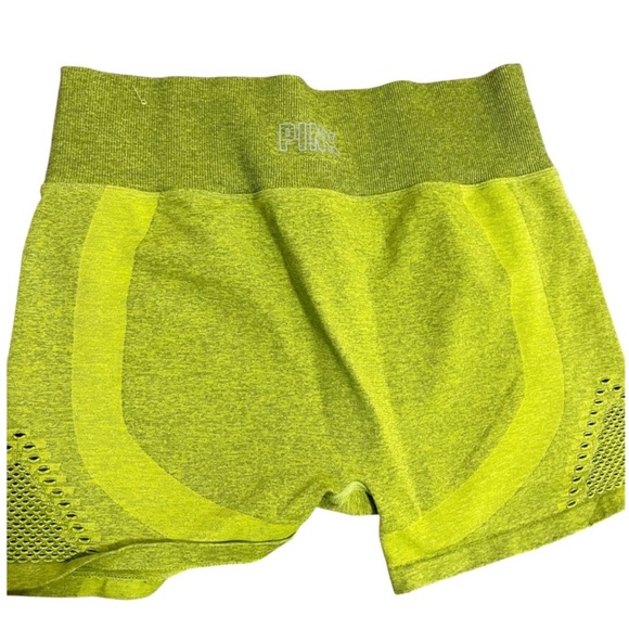 PINK Victoria's Secret Shorts Size XL - Picture 1 of 2